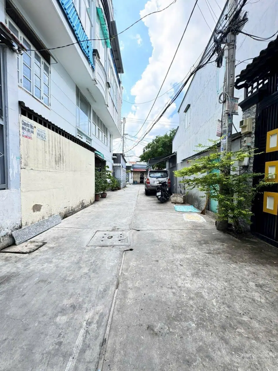 Bán nhà: Trệt + 2 lầu, DT( 4m x 12m), hẻm 5m đường Hương Lộ 2, Bình Tân