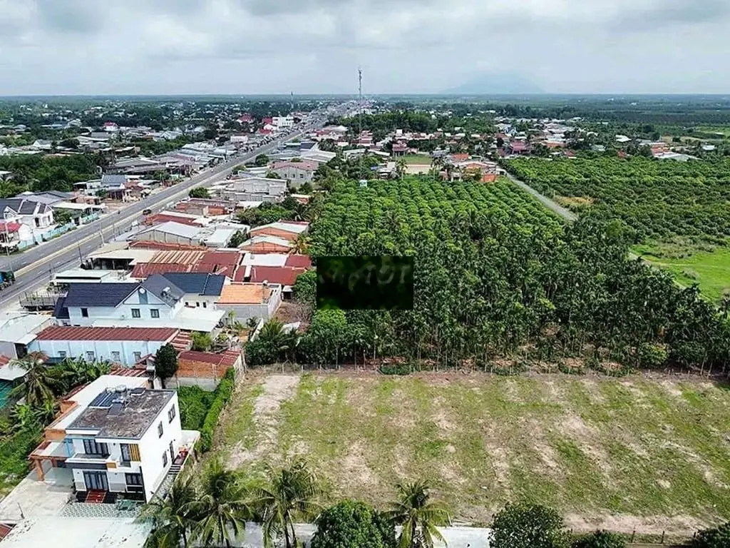 Đất thị trấn 5x33 giá 399tr full tc, sổ riêng đường nhựa 30m, dân đông