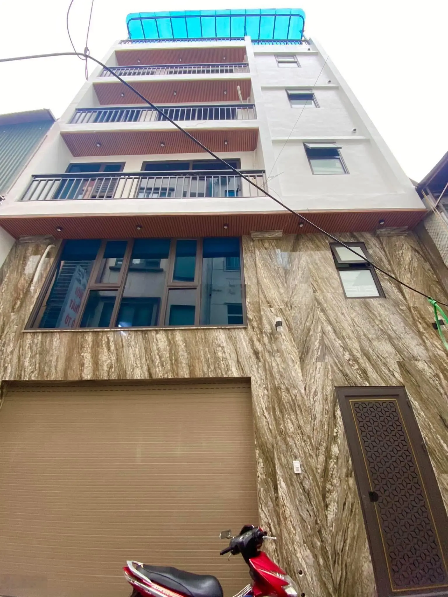 Thanh Xuân 7 tầng thang máy fuul nội thất ô tô đỗ cửa vừa ở vừa kinh doanh nhà đẹp 40m chỉ 12.6tỷ