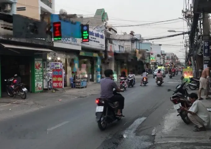 Bán gấp nhà 1T+4L mặt tiền đường Thống Nhất, 17,5 tỷ, 90m2, 6 tầng cực xịn LH 091381-62-81