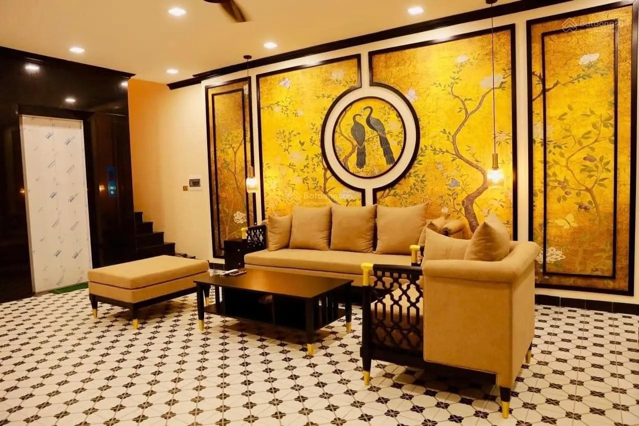 Bán nhà PL 2 ôtô tránh - phố Trương Định - ngay TTTM Chợ Mơ ô tô vào nhà - thang máy 57m2 x 16.3 tỷ