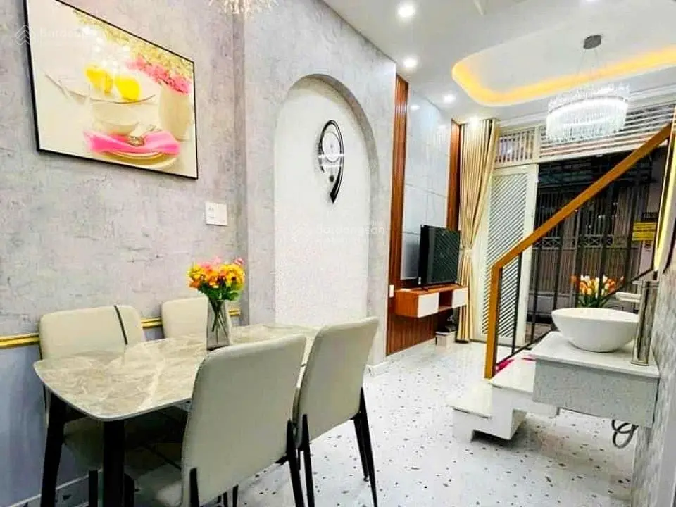 tôi cần bán nhà 1 / Trần Văn Giàu shr giá 2T2 đường trước nhà ôto né nhau
