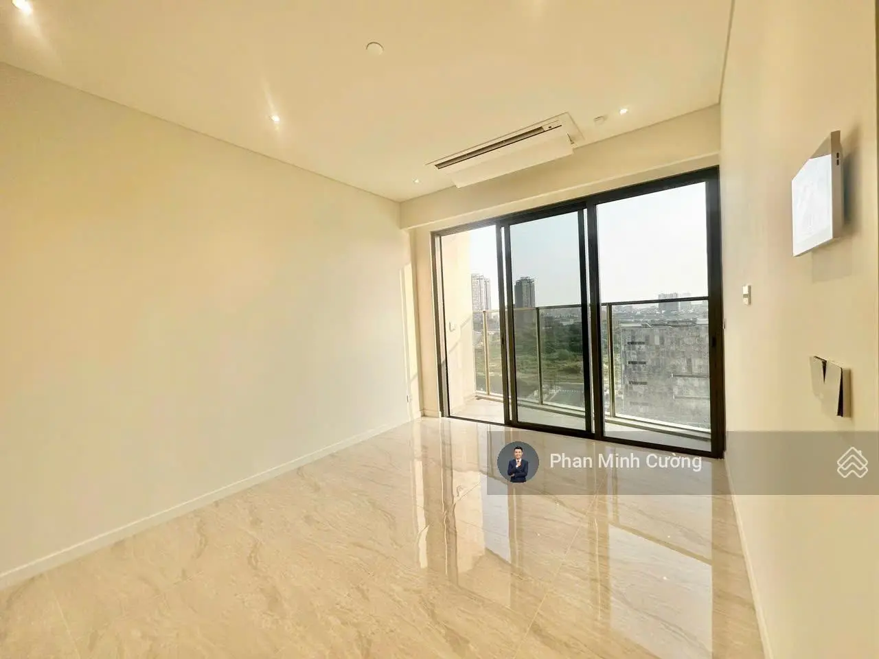 Căn 2 phòng ngủ giá tốt nhất hiện tại chỉ 15.5 tỷ view trực diện Quận 1
