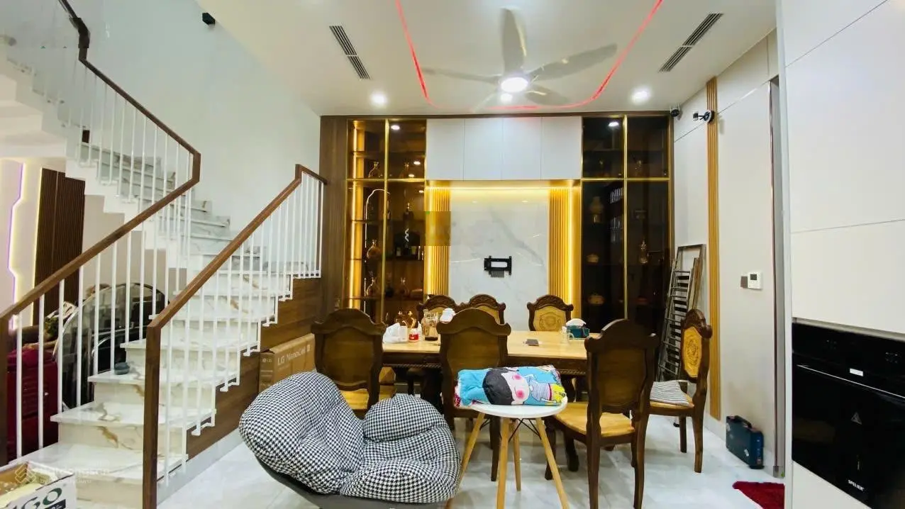 Căn nhà tâm huyết tại KĐT VCN Phước Long - full nội thất đẹp hiện đại - sổ hồng - giá chỉ 14, x tỷ