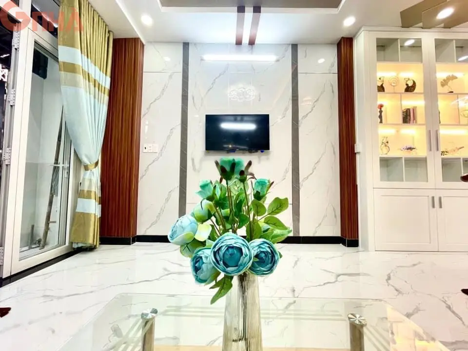 Bán gấp nhà 1 sẹc giá ngộp đường Ngô Tất Tố cách cầu THủ Thiêm 50m, DT: 62m2, sổ sẵn