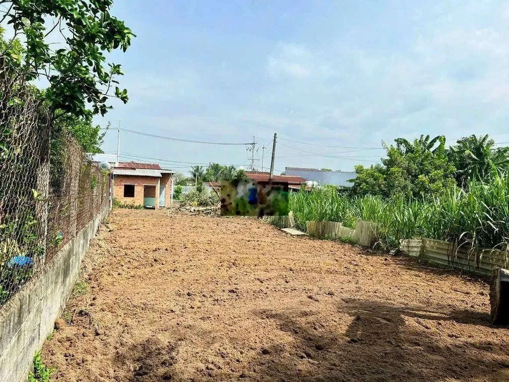 Chính Chủ bán gấp lô đất 139m2 thị xã Trảng Bàng, SHR Giá: 650 triệu