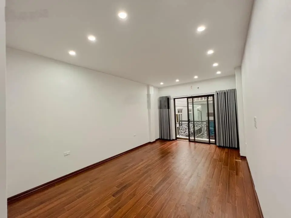 Bán nhà ngõ 183 phố Hoàng Văn Thái, phân lô quân đội, ô tô tránh, 8 tầng thang máy, chỉ 14,x tỷ