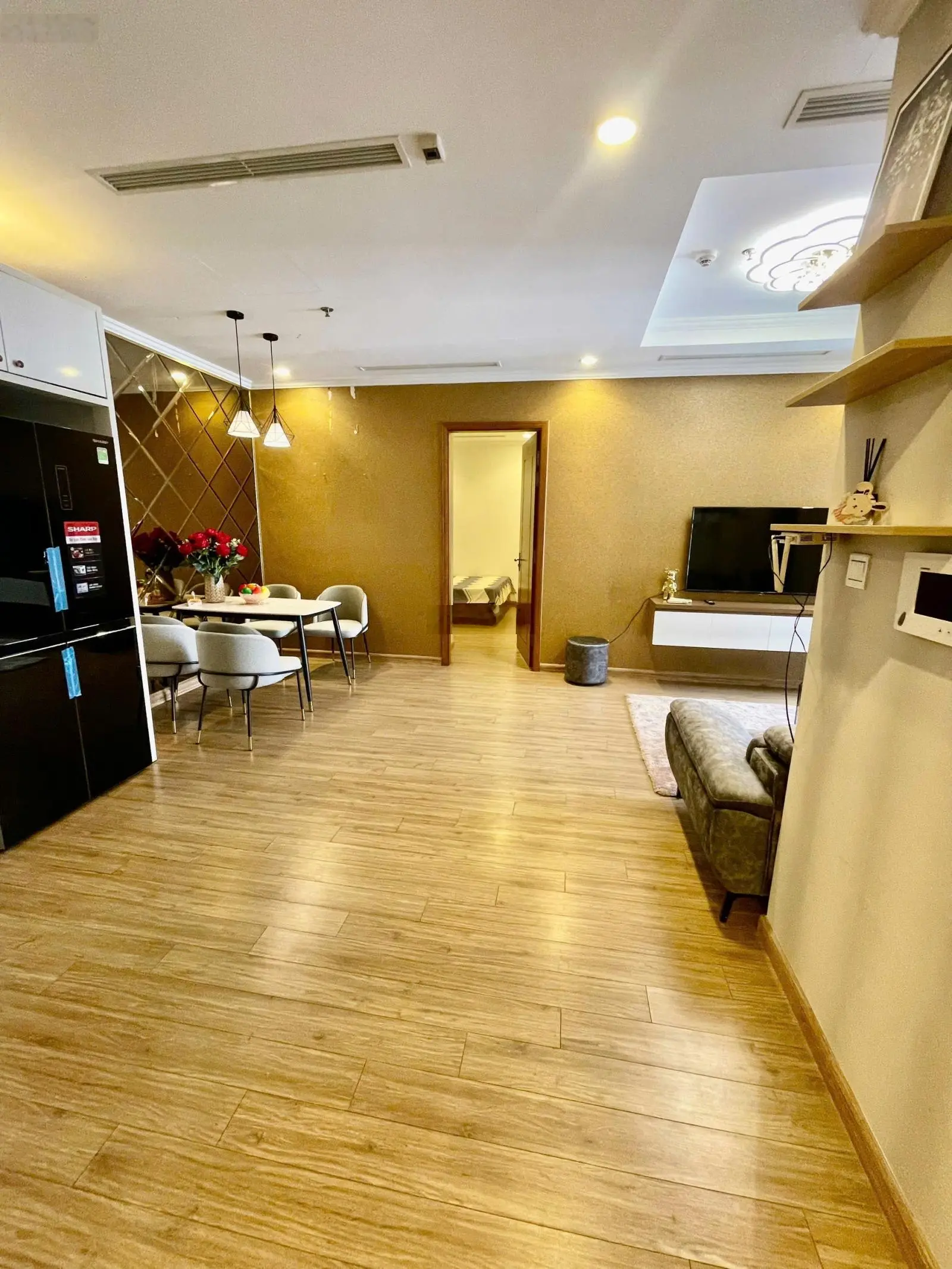 Căn đồ đẹp tại Park Hill CH 2 ngủ 74.4m2 - full đồ như hình SĐ chính chủ giá 6.7tỷ có thương lượng