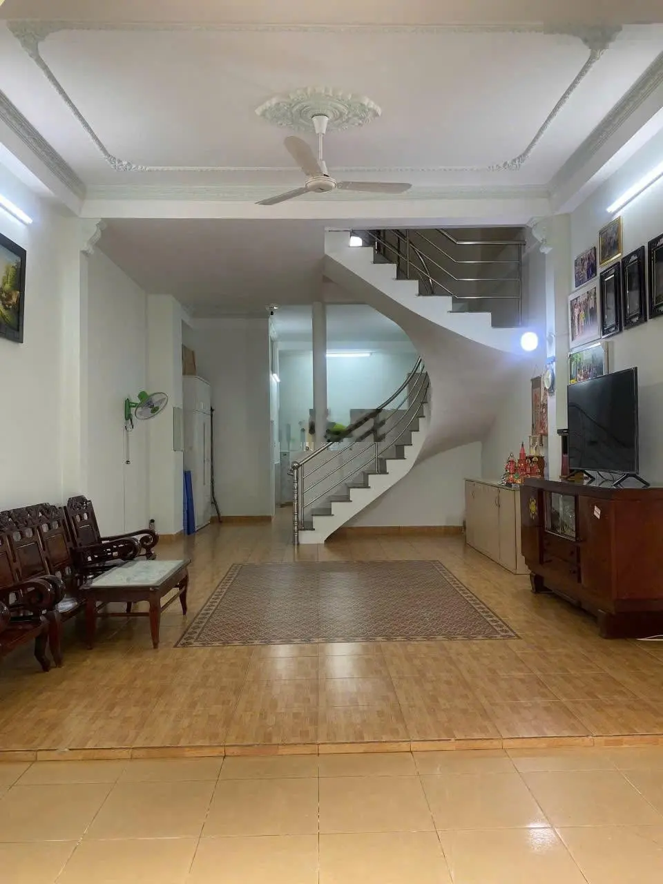 Bán nhà hẻm đường Ngô Bệ, P.13, Tân Bình. DT 5m x 17,6m (1 trệt 1 lầu)