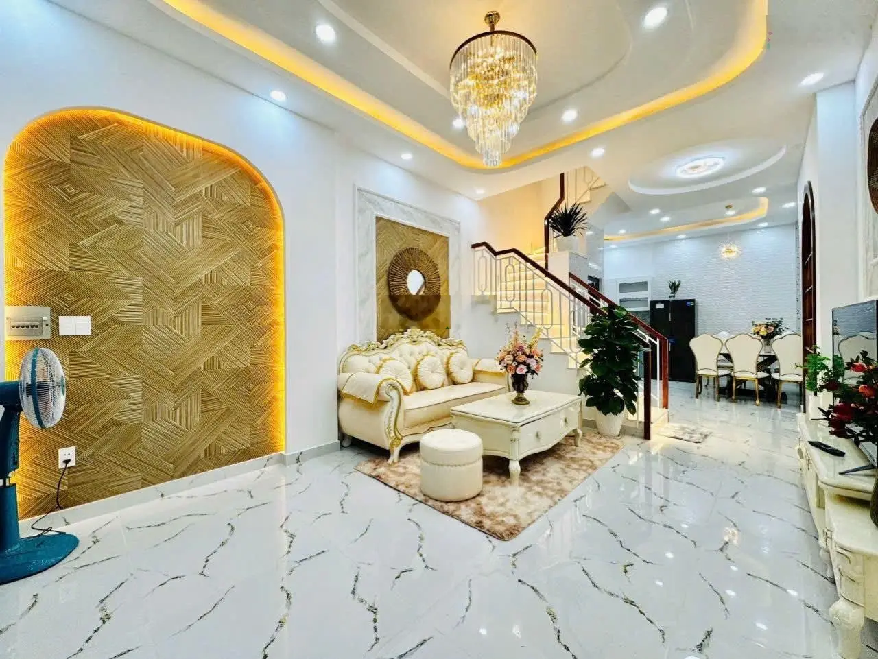 Bán gấp căn nhà Phạm Phú Thứ Phường 11 Quận Tân Bình, DT 75m2, sổ riêng, 0896 465 ***