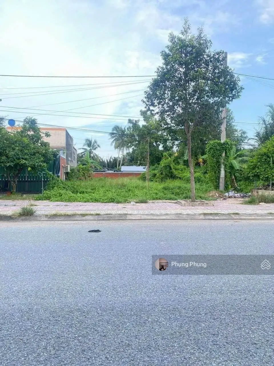 Kẹt tiền bán gấp lô đất ngay TP Sóc Trăng gần Trường Cao Đẳng Sóc Trăng, DT 100m2, SHR