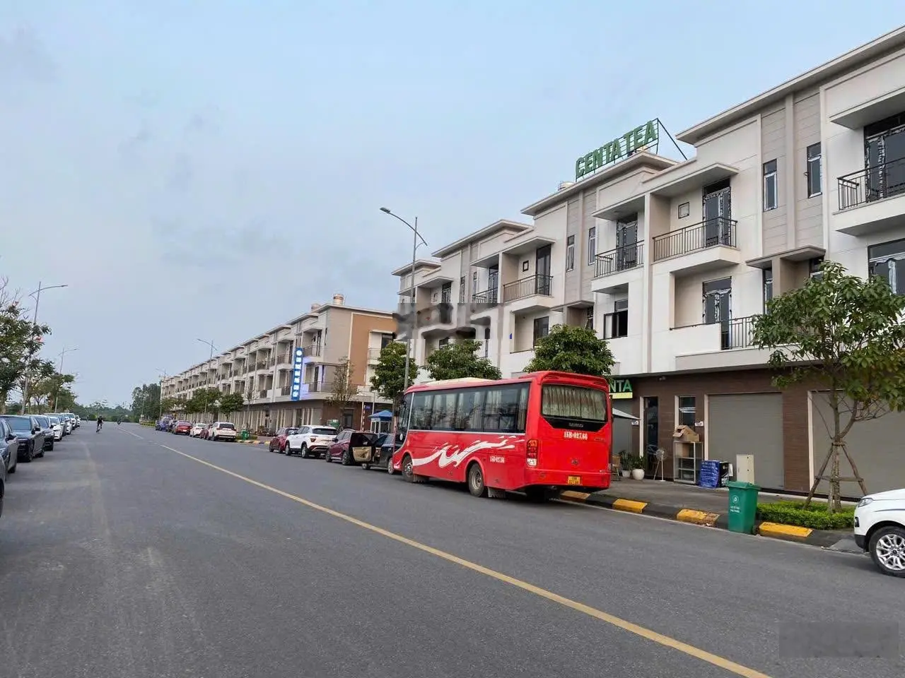 Bán nhà phố 75m2 Centa City view công viên - Cửa ngõ Vinhomes Royal Island