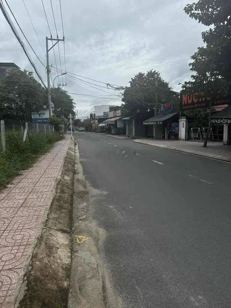 BÁN LÔ GÓC 2 MT NGAY TT CỦ CHI 200M2 GIÁ 530TR SHR