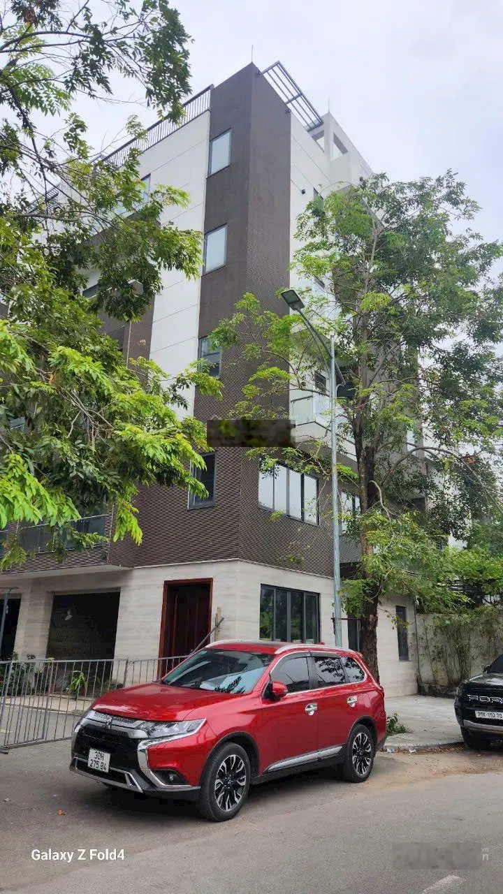 Nhà liền kề phố ngọc lâm, long biên 80m, 26 tỷ