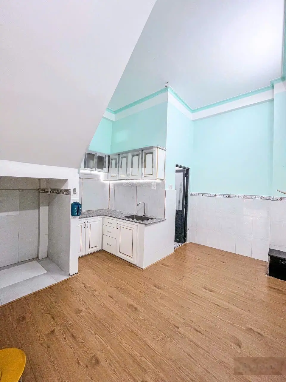 Nhà 2 lầu đường số 25KDC thới nhựt 1, nhà mới tặng 2 máy lạnh, vào ở ngay