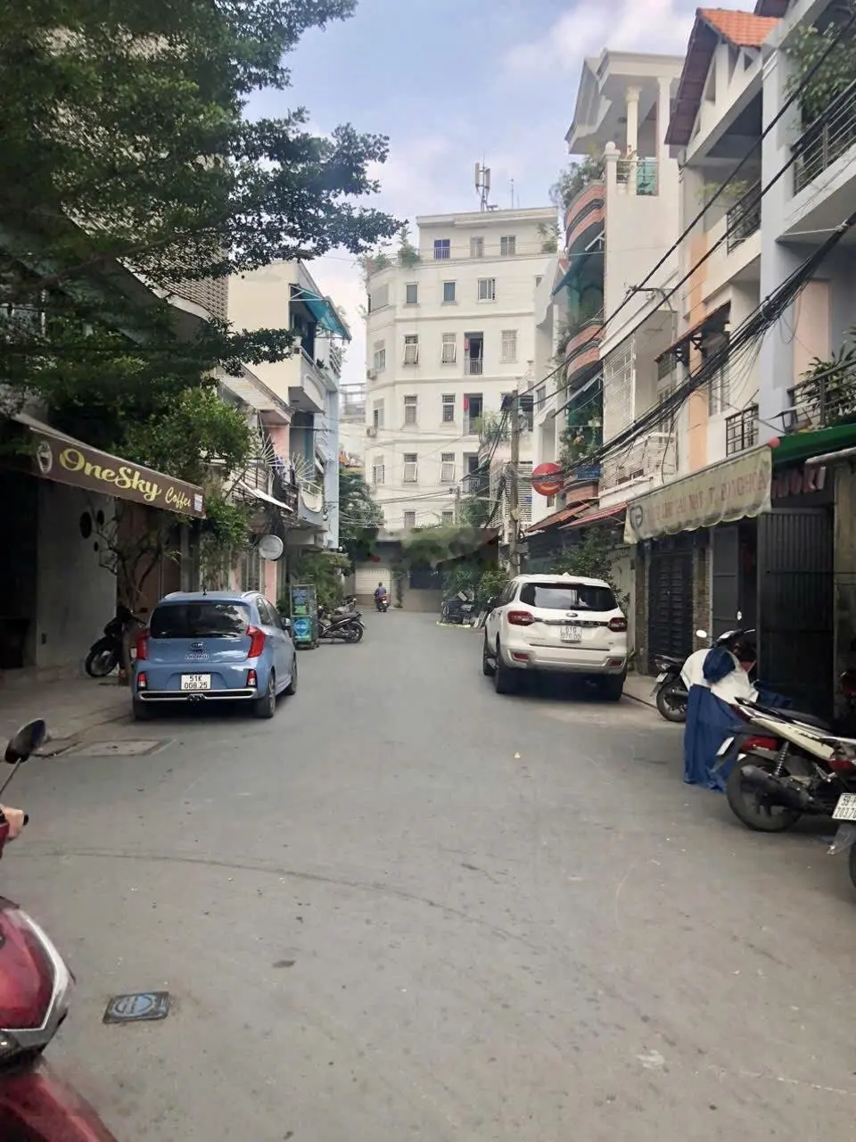Hoàng Hoa Thám ôtô trong nhà 3 tầng mới đẹp khu vip, chỉ 9.99 tỷ