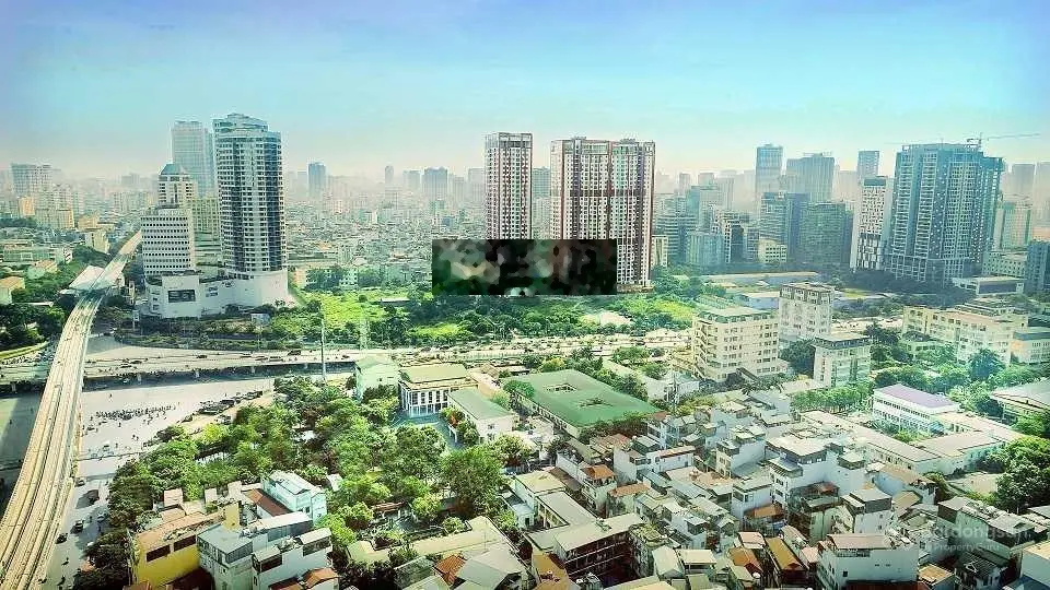 Em Huy PKD bán gấp căn góc tầng trung 140.5 m2 hướng Nam tại Hanoi Paragon hot nhất quận Cầu Giấy