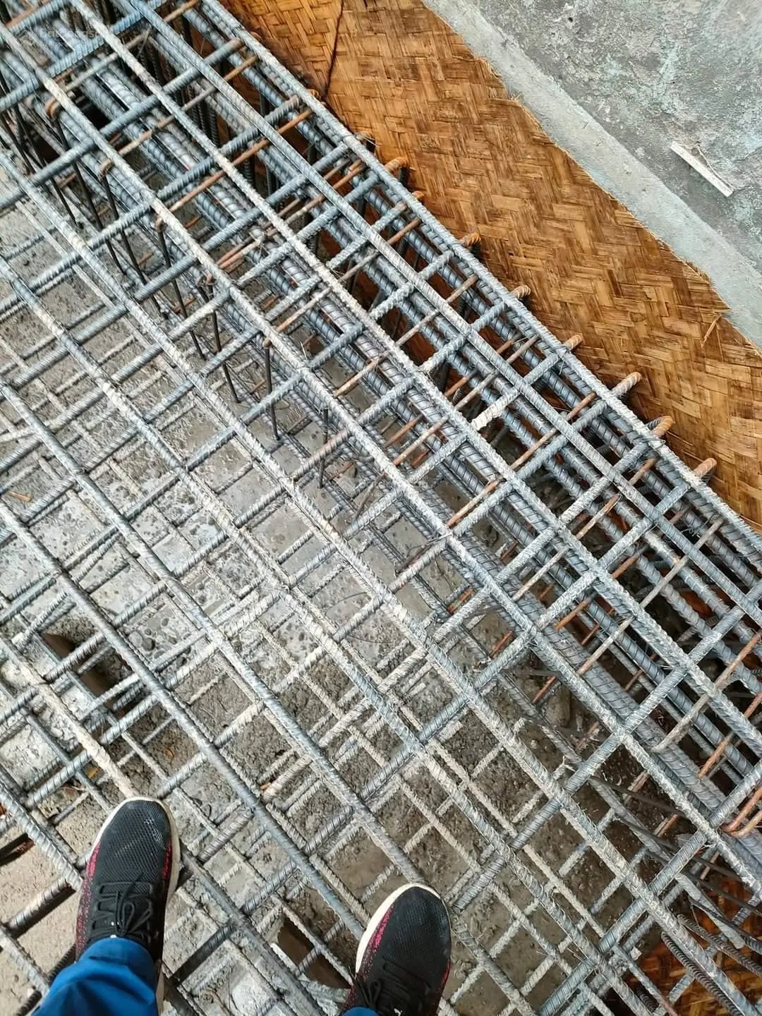 Bán tòa dịch vụ nhà nghỉ phòng cho thuê 75m2 xây 7 tầng thang máy, thu 120tr/ tháng, hồ Đền Lừ
