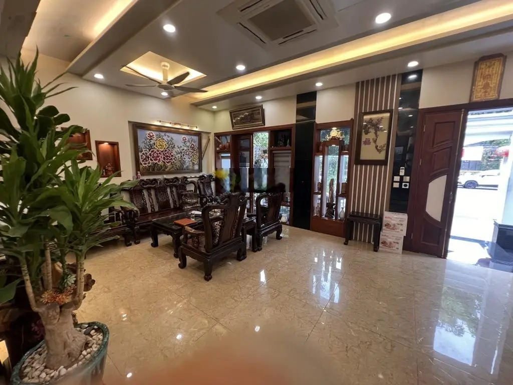 Bán biệt thự BT06 Việt Hưng mặt phố kinh doanh - vỉa hè 5m thiết kế tân cổ điển giá tốt nhất 60 tỷ