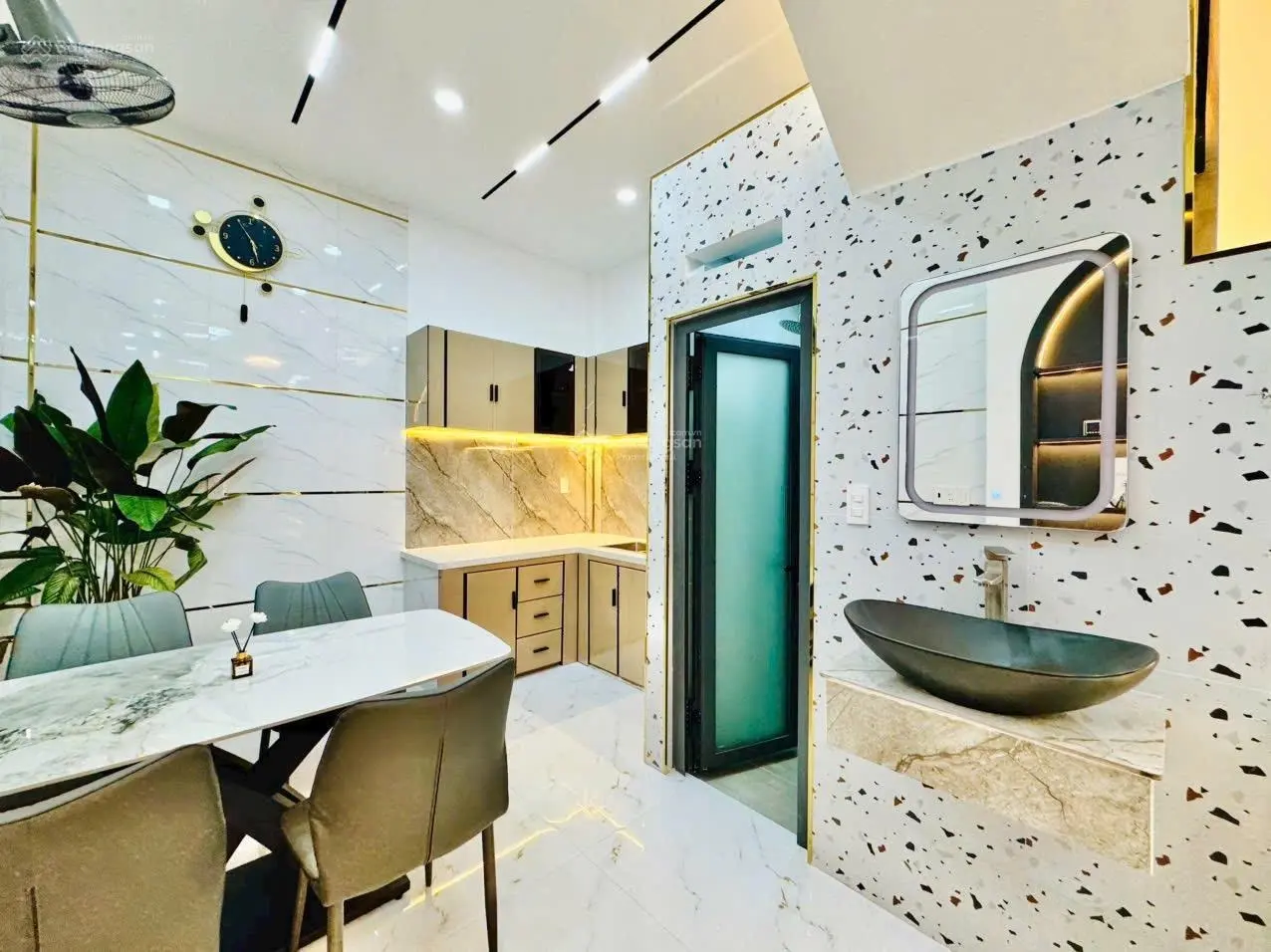 Giảm sâu 300Triệu căn nhà ngay Phan Văn Trị-Bình Thạnh chỉ còn nhỉnh 3Tỷ sổ riêng công chứng ngay