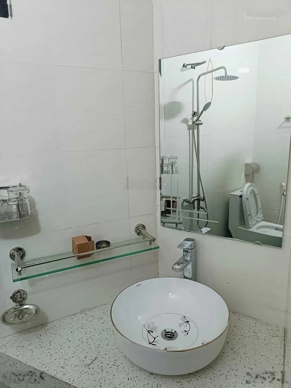 CC bán 2,5 tầng đường Vĩnh Mạc giá: 1.43 tỷ (3 ngủ, 3 wc, sân phơi, ban công đầy đủ)