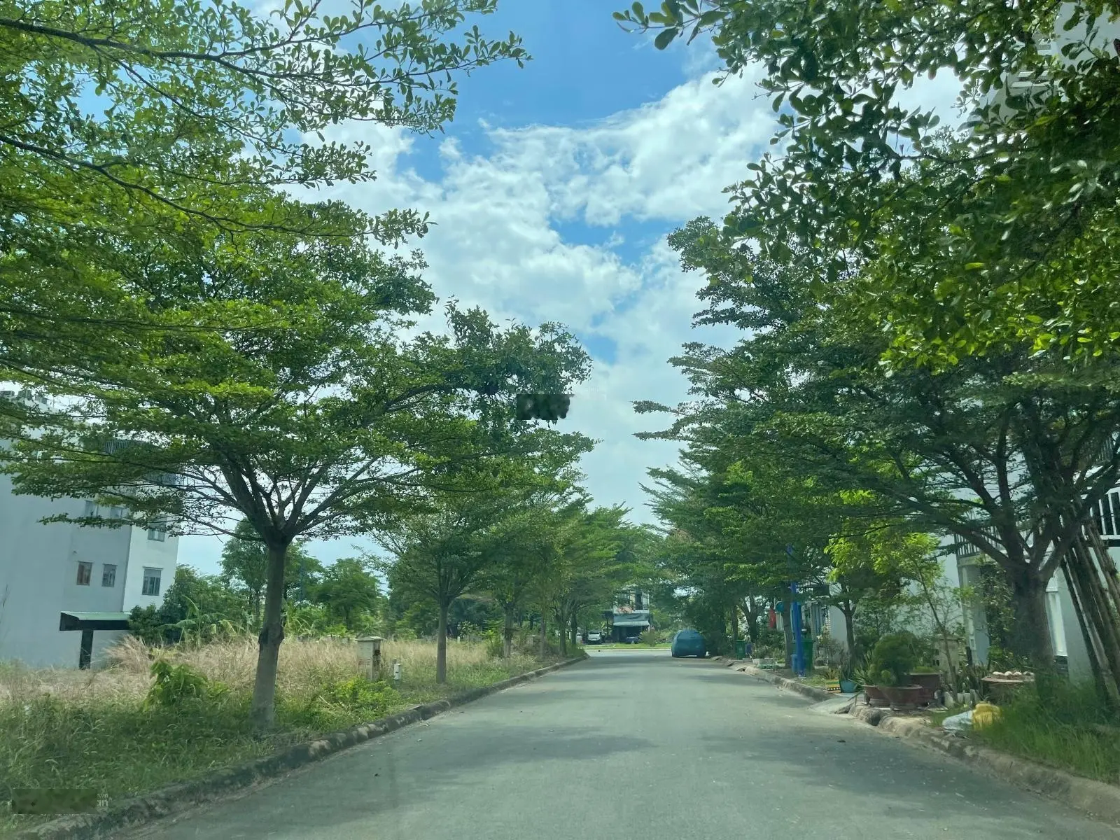 Chúng tôi bán gấp đất 100m2, 300m2 đẹp nhất KĐT Bình Nguyên, cập nhật giỏ hàng: 0933 080 ***