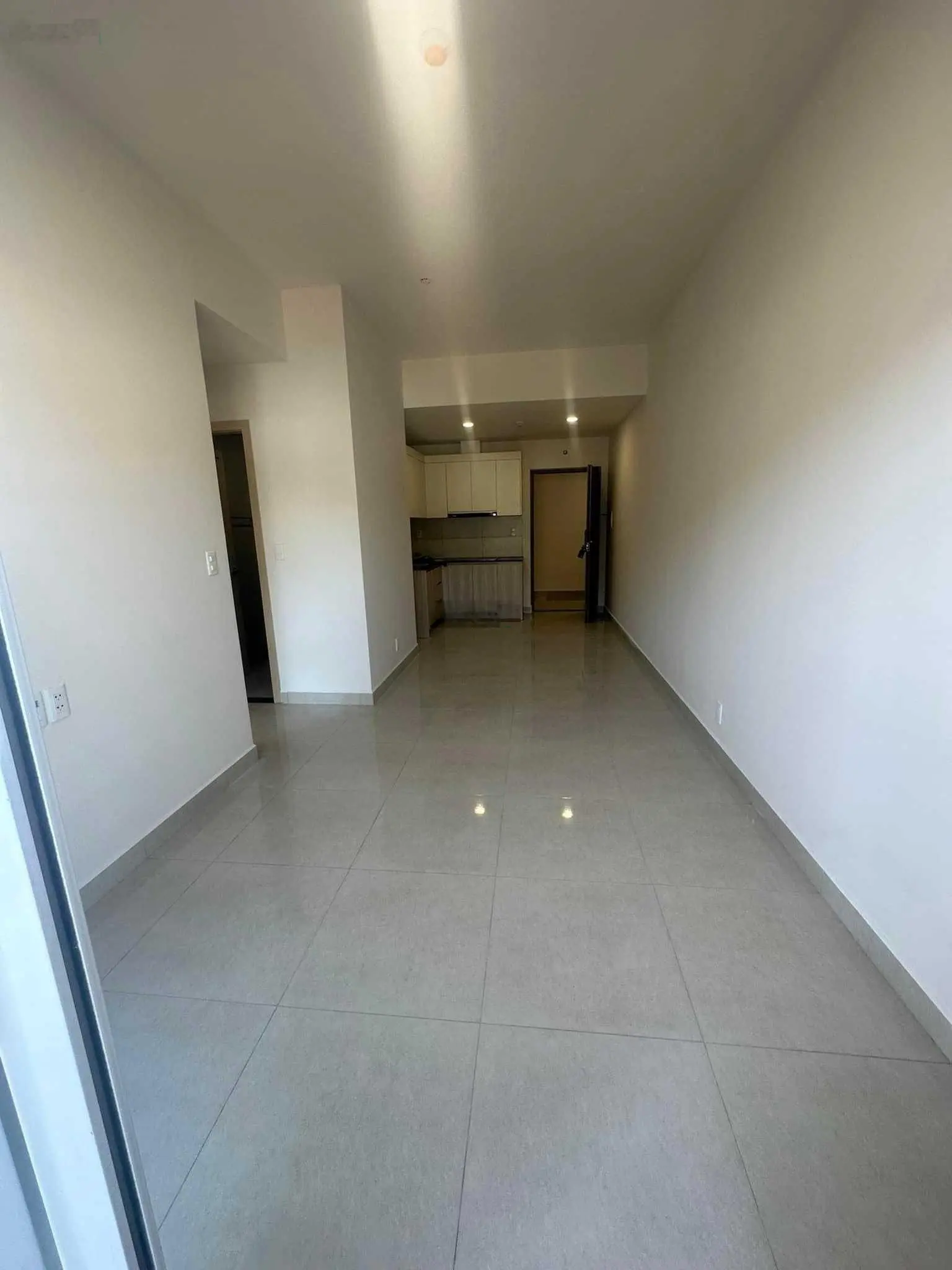 Chính chủ bán căn hộ 2PN+2VS tại Dragon Castle, DT 56m2. Nhận nhà ngay. Giá 1tỷ5