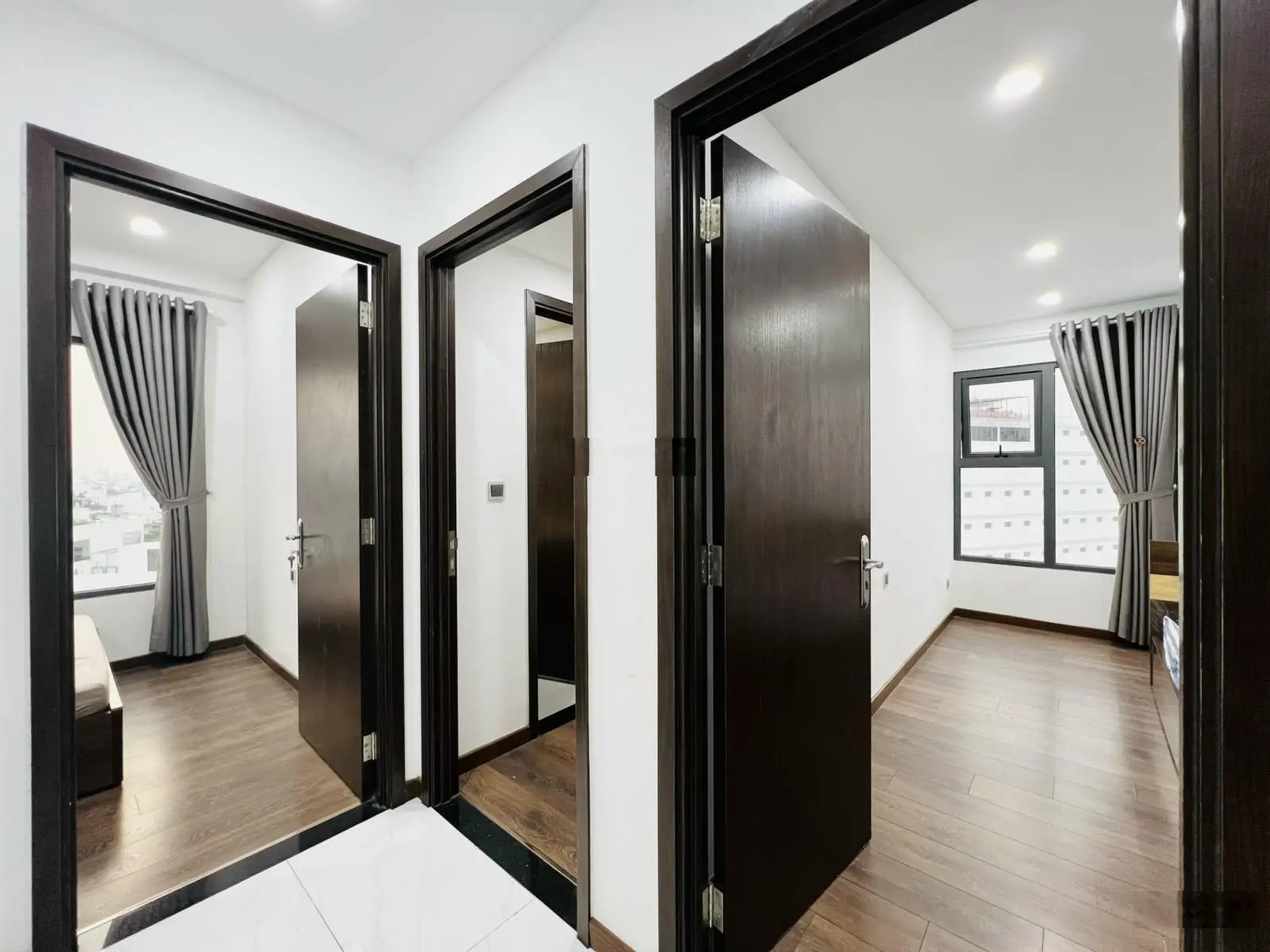 Bán căn hộ Res Green, 3PN, 2WC, 83m2, căn góc, full nội thất, sổ hồng riêng, giá: 4 tỷ 5