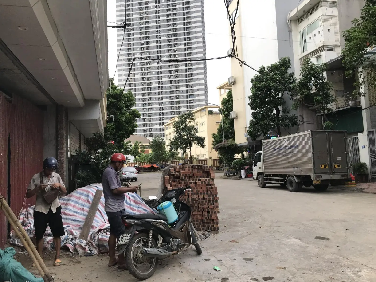 Chính chủ gửi bán 68,6m Ngọc Chi - Vĩnh Ngọc - đường oto tránh - cách trục kinh doanh 10m. Giá 12x