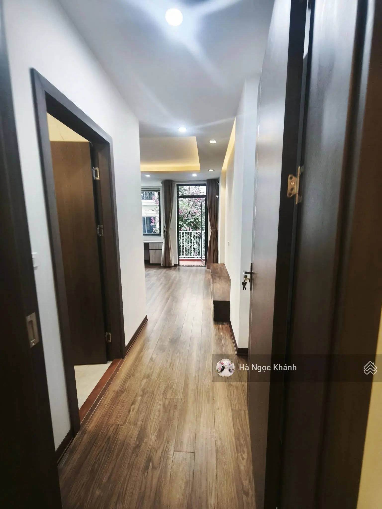 Nhà đẹp hiếm có 3 mặt thoáng phố thiên hiền - 63m2, mt khủng 6m - có sân - ở sướng!