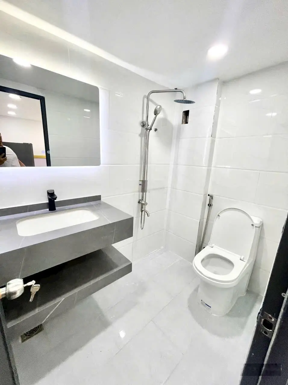 Bán nhà sổ hồng riêng biệt + hỗ trợ vay-hẻm 33 đào tông nguyên-nhà bè-4x10m,3pn+nt-giá : 3.15 tỷ .