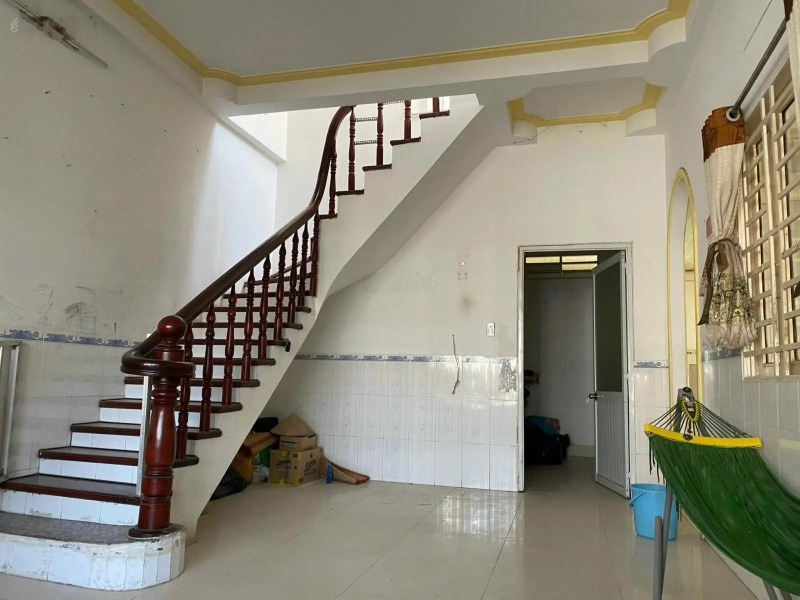 Chính chủ bán 108,8m2 nhà phố 1 trệt 1 lầu 111m2. Giá 6.2 tỷ. Sổ sẵn. Không qua trung gian