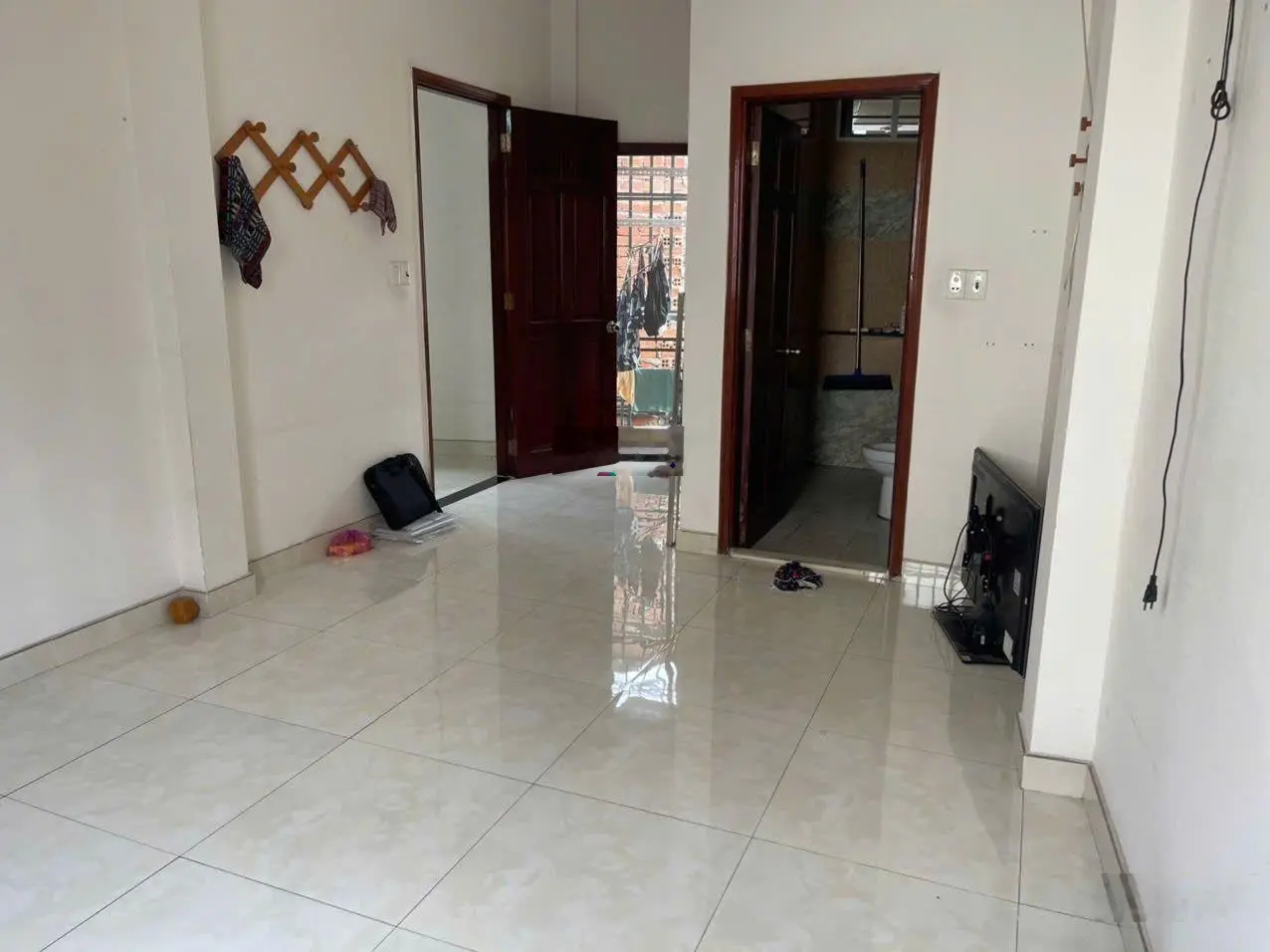 Bán nhà 1 tr1 lưng hẻm ôtô đường 43 hiep bình chánh thủ Đức ---Dt.71.4m2 ---Giá.3ty3 TL