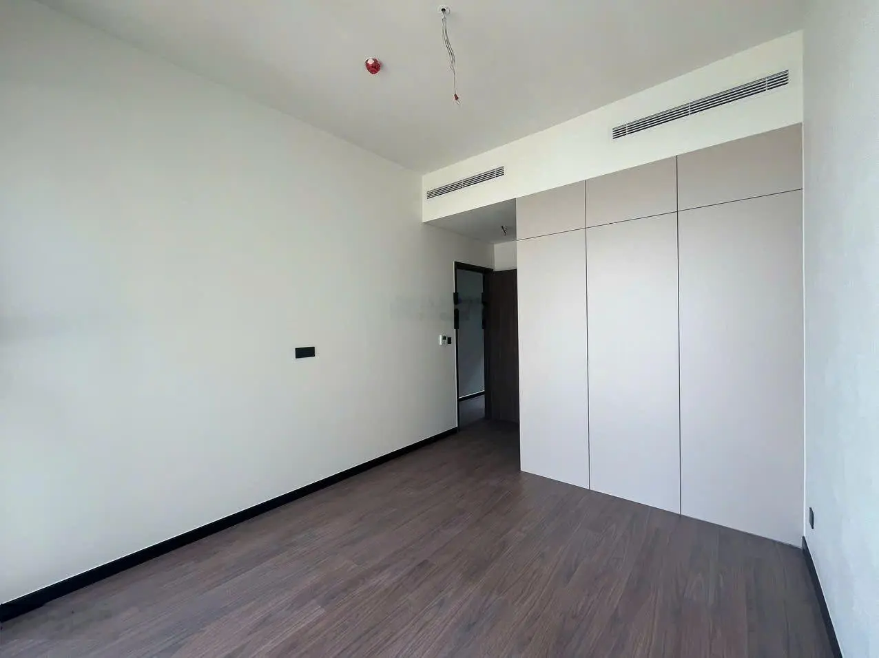 Bán căn hộ 2pn+ 92.9m2 - view lôttle & hồ tây, nội thất cao cấp - tiện ích đẳng cấp