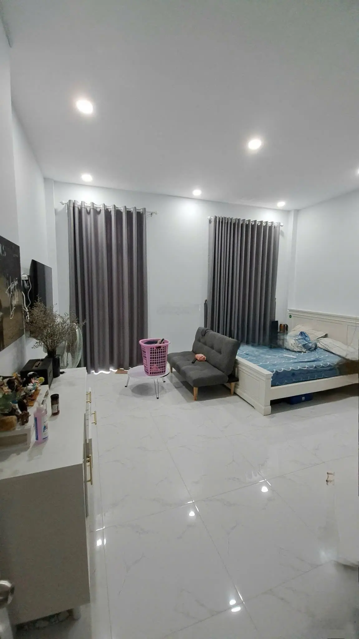 Bán nhà phố (5x18m) 4 tầng đường D1, Phường Phú Mỹ, Quận 7. Giá chỉ 14 tỷ! LH: 0917 796 186
