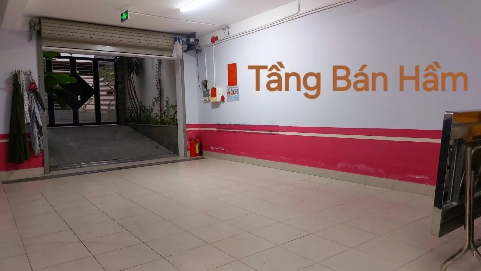 Bán tòa homestay & coffee bar 2 mặt tiền dòng tiền ổn định 150 triệu/tháng vị trí: phố du lịch