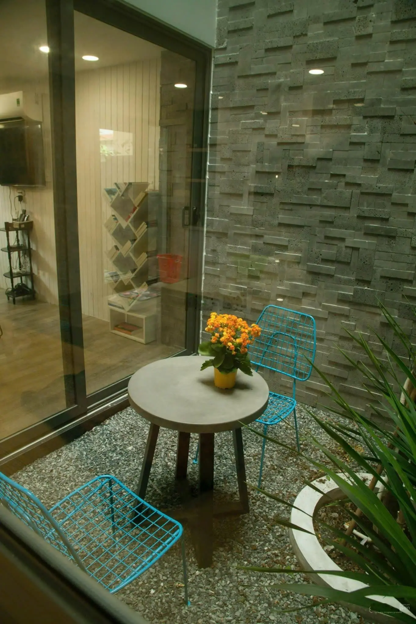 Bán biệt thự ven sông trần não dt 120 m 400 m2 sàn xd gồm 4 pn 5 wc, giá 44 tỷ tl .lh 0944541949