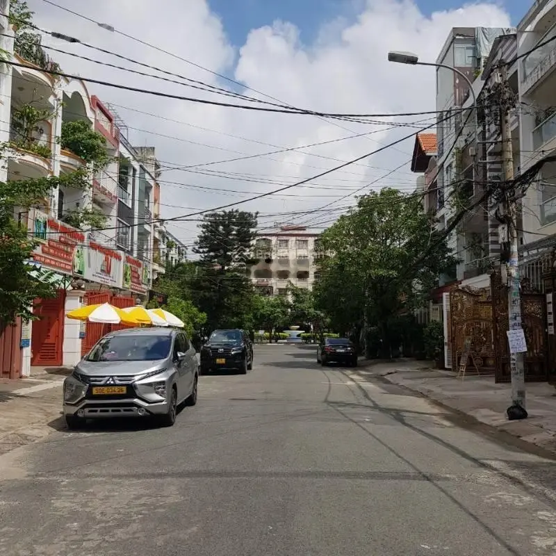 Bán nhà HXH 7m đường nhựa Hoàng Hoa Thám, Q. Tân Bình (DT: 7x20m) nhà 3 lầu, sân thượng