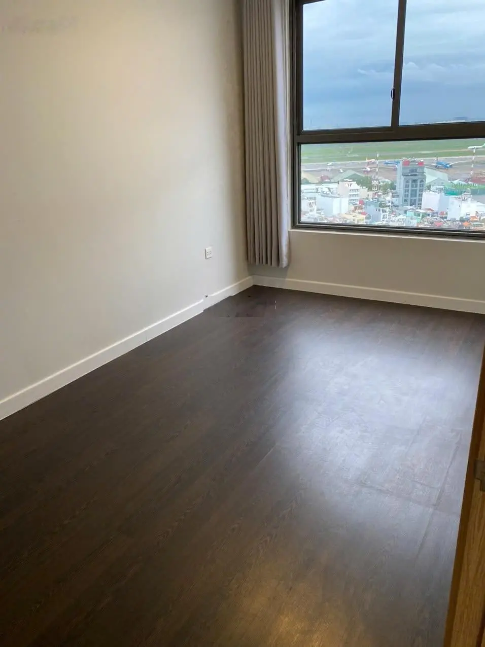 Bán căn hộ Botanica Premier, 3PN, 2WC, 90m2, block A, căn góc, view Hồng Hà, giá: 5 tỷ 8