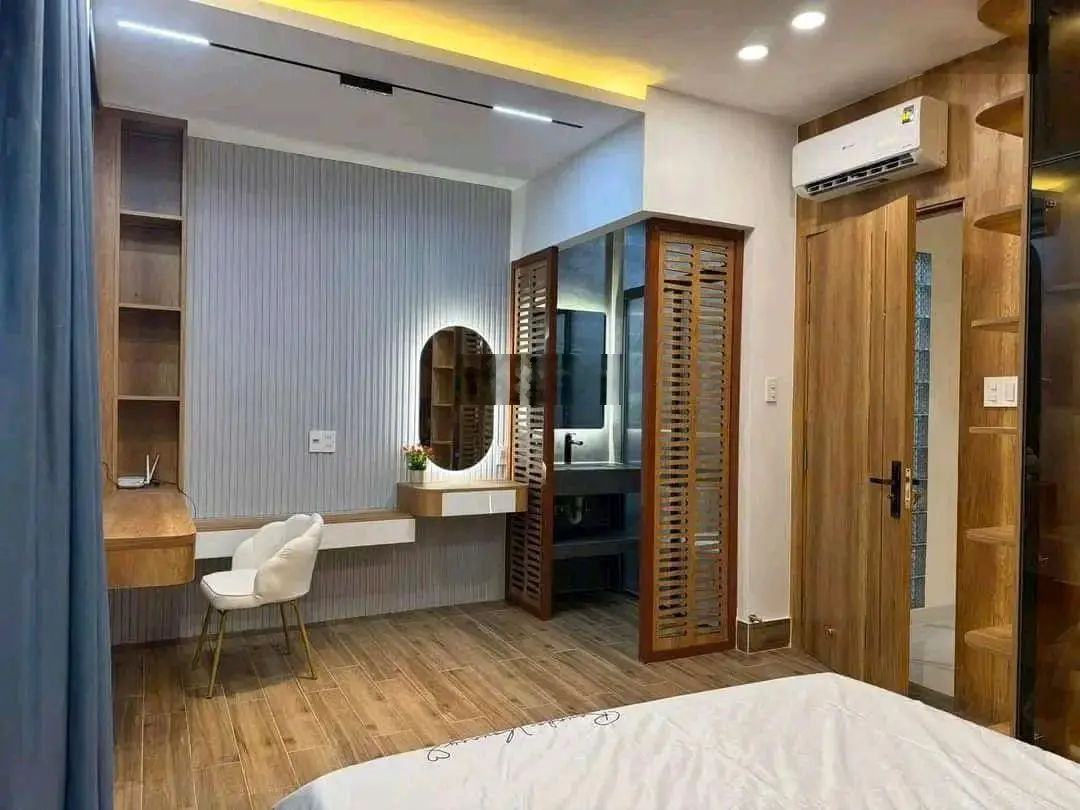 Thầy giáo về hưu cần bán căn nhà đang cho thuê 25tr. Đ.Thành Thái - P.14 - Q.10, giá 3tỷ290/70,38m2