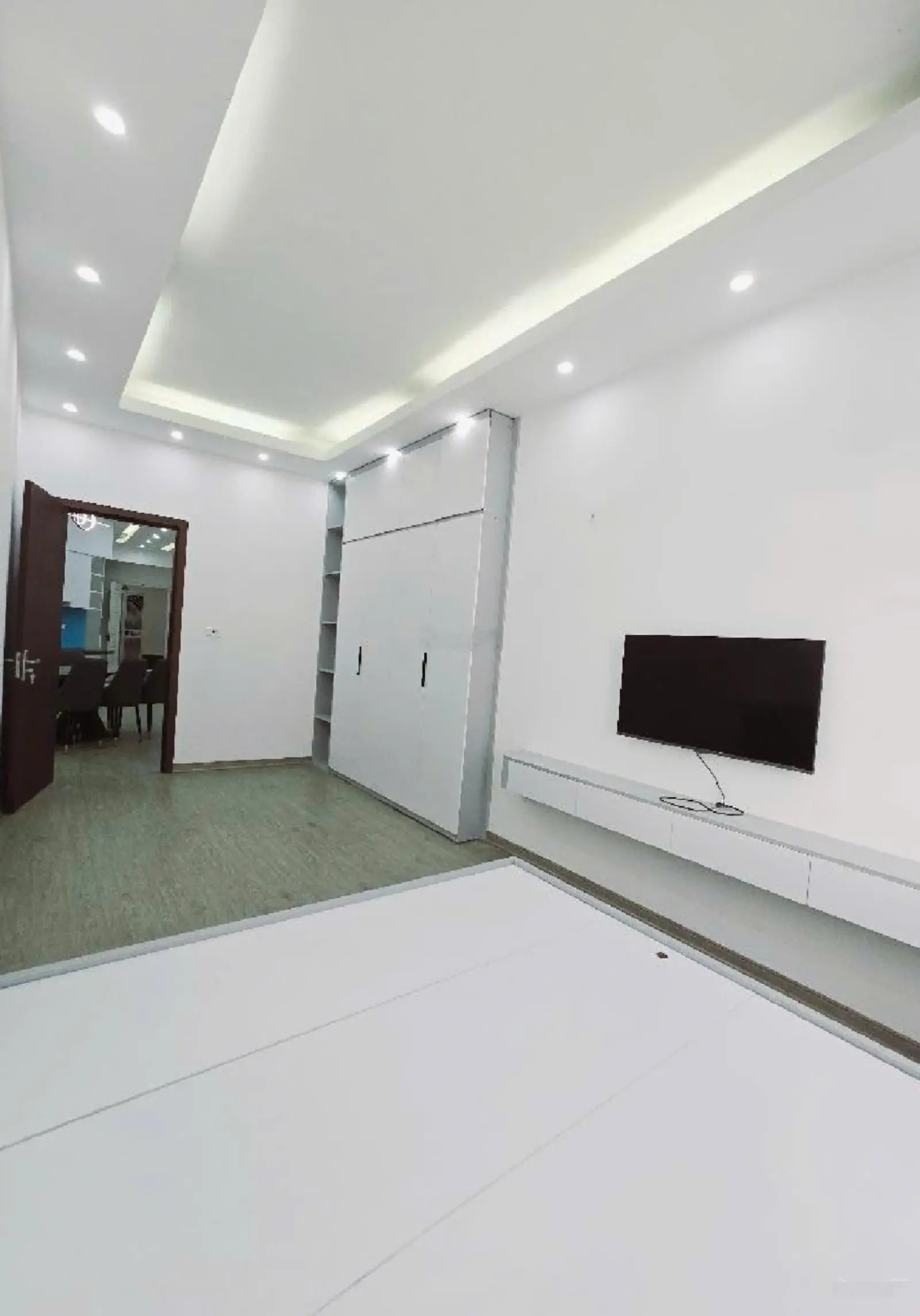 Chung cư An sinh , sổ đỏ lâu dài 122m2 , 3 phòng ngủ, căn góc , full nội thất ở ngay , giá 5,5 tỷ ,