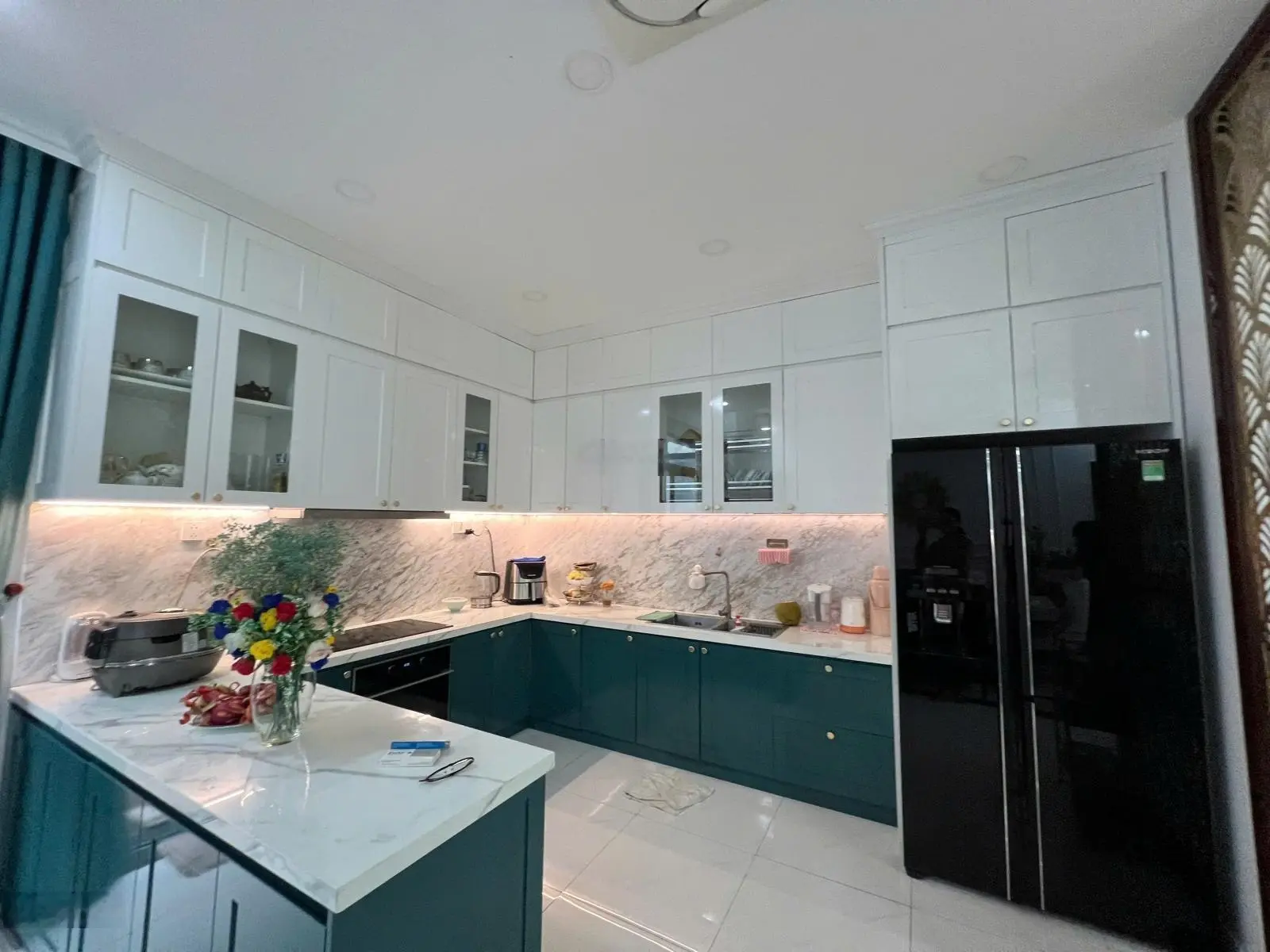 Bán nhà phố Verosa Park ngang 6mx18 full nội thất cao cấp