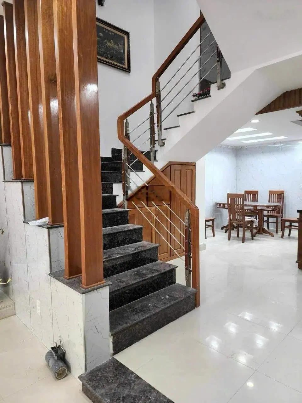 Bán gấp nhà mặt phố Phan Bôi - Cách biển Mỹ Khê 3 phút- Sụp hầm