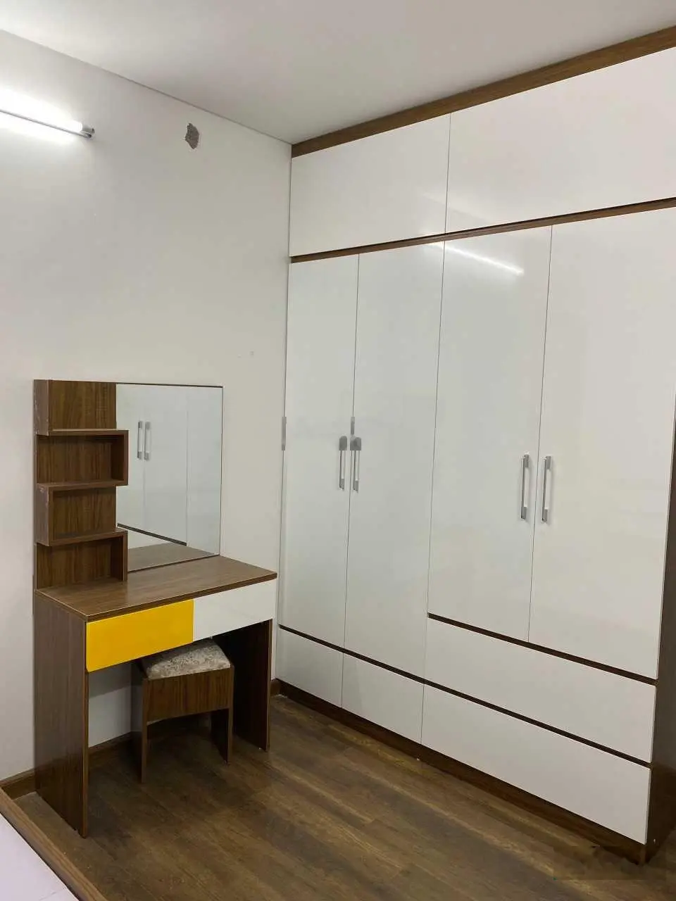 Em cần Bán căn hộ 2PN 85m2 full nội thất tại Viễn Đông Star Giáp Nhị giá nhỉnh 3 tỷ