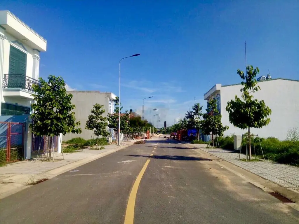 HÓT! cần tiền bán gấp lô 190m2 thổ cư chỉ 750tr, sổ hồng riêng.