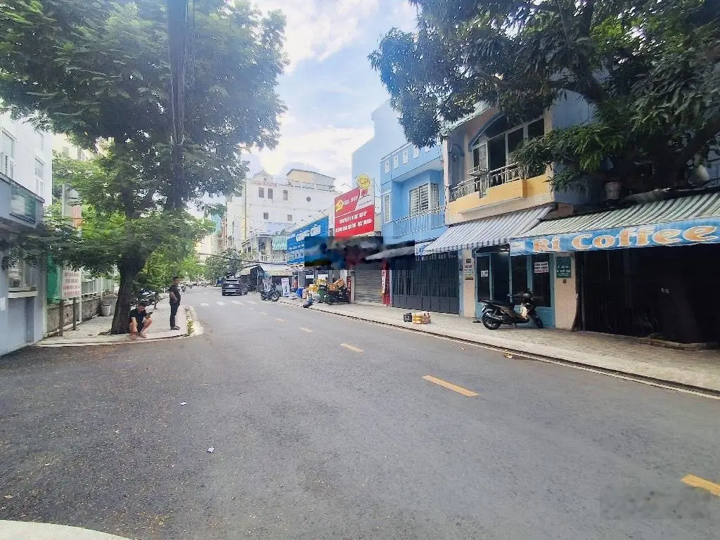 Chính chủ bán nhà mặt tiền kinh doanh sát chợ Tân Mỹ Q7, chỉ 16. X tỷ