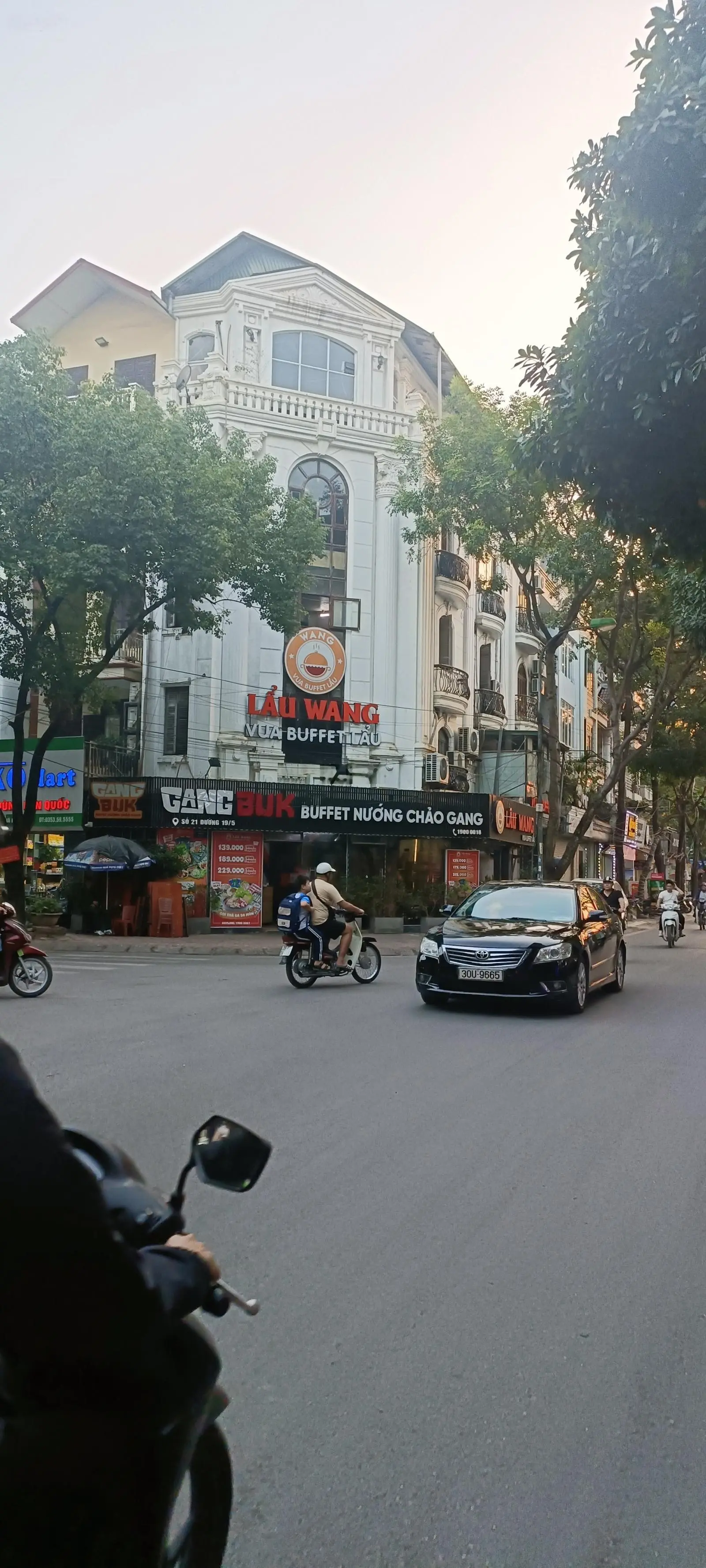 CCMN Chiến Thắng, Văn Quán, Hà Đông Dt 51m2, 6 tầng, 10 phòng khép kín giá 8.5 tỷ, gần ô tô