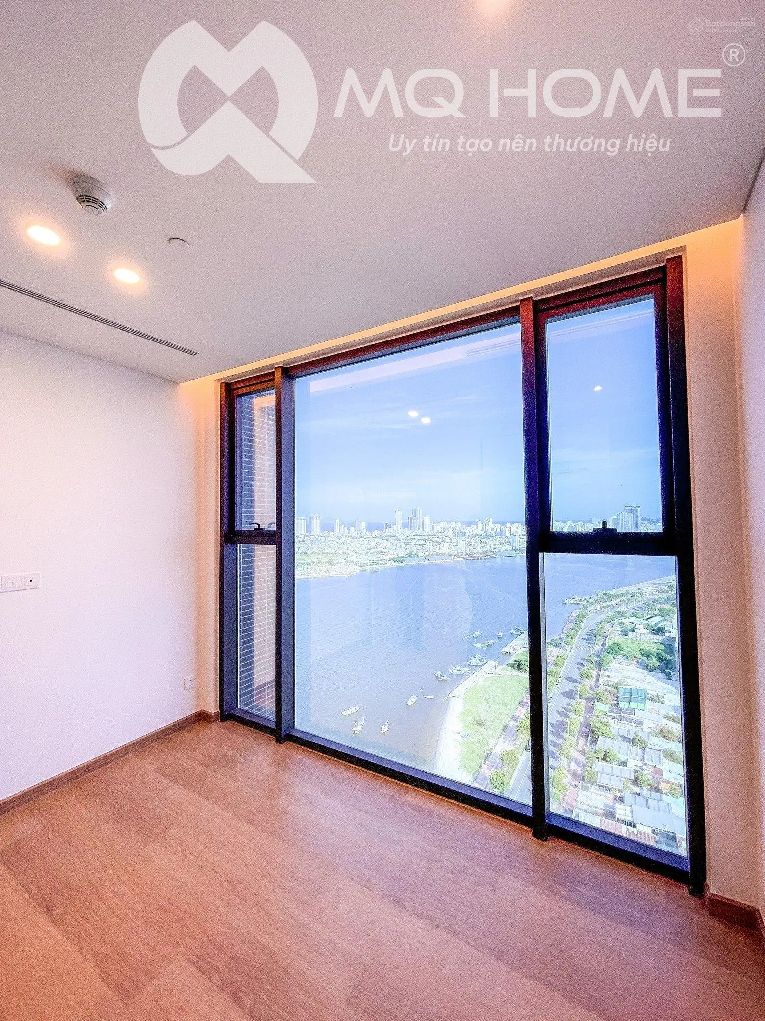 Cần bán căn hộ cao cấp SAM Tower 1PN tầng cao