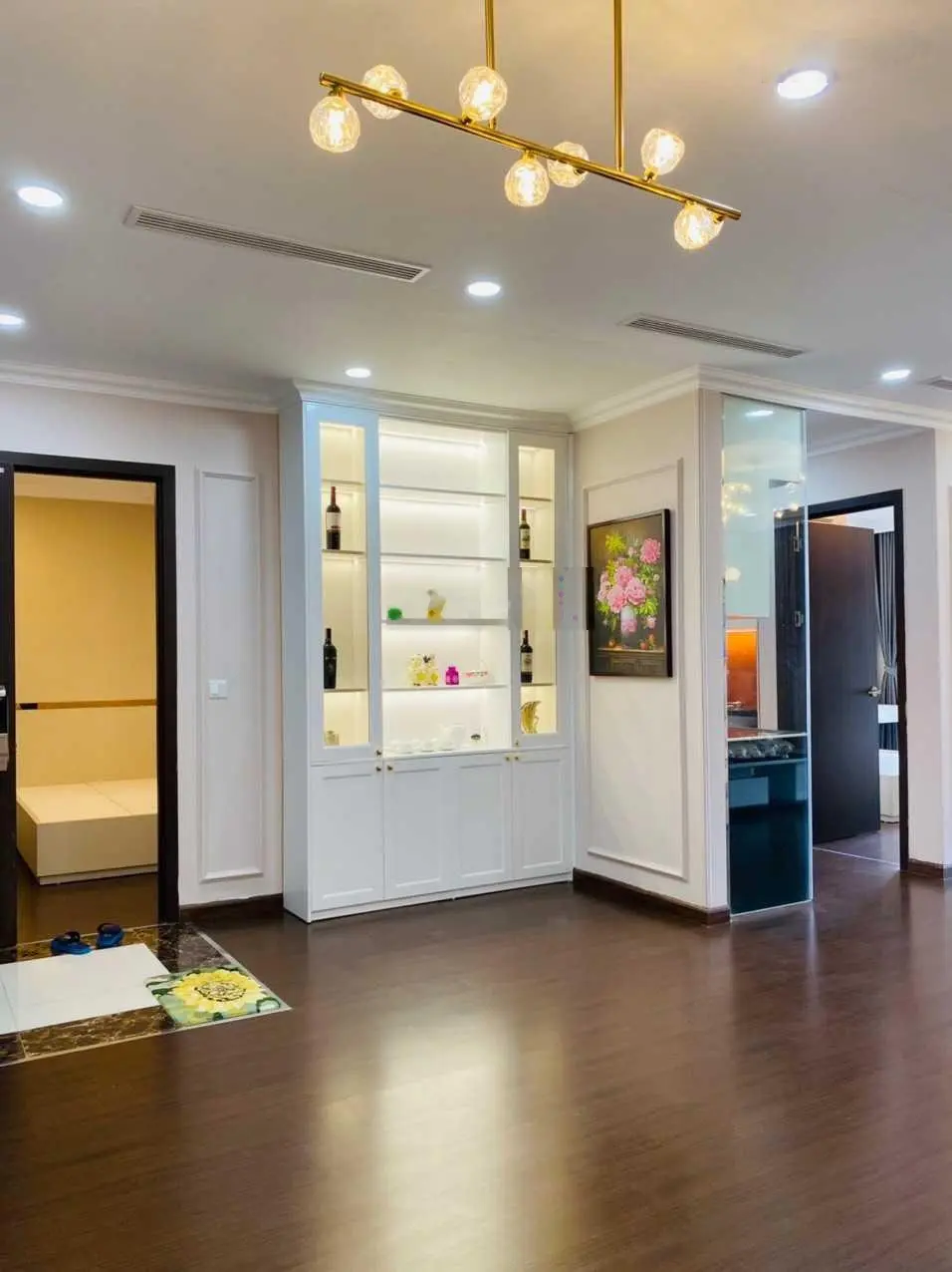 Duy nhất căn 3 phòng ngủ gần 110m2 tòa Luxury Park Views chính chủ cần bán gấp