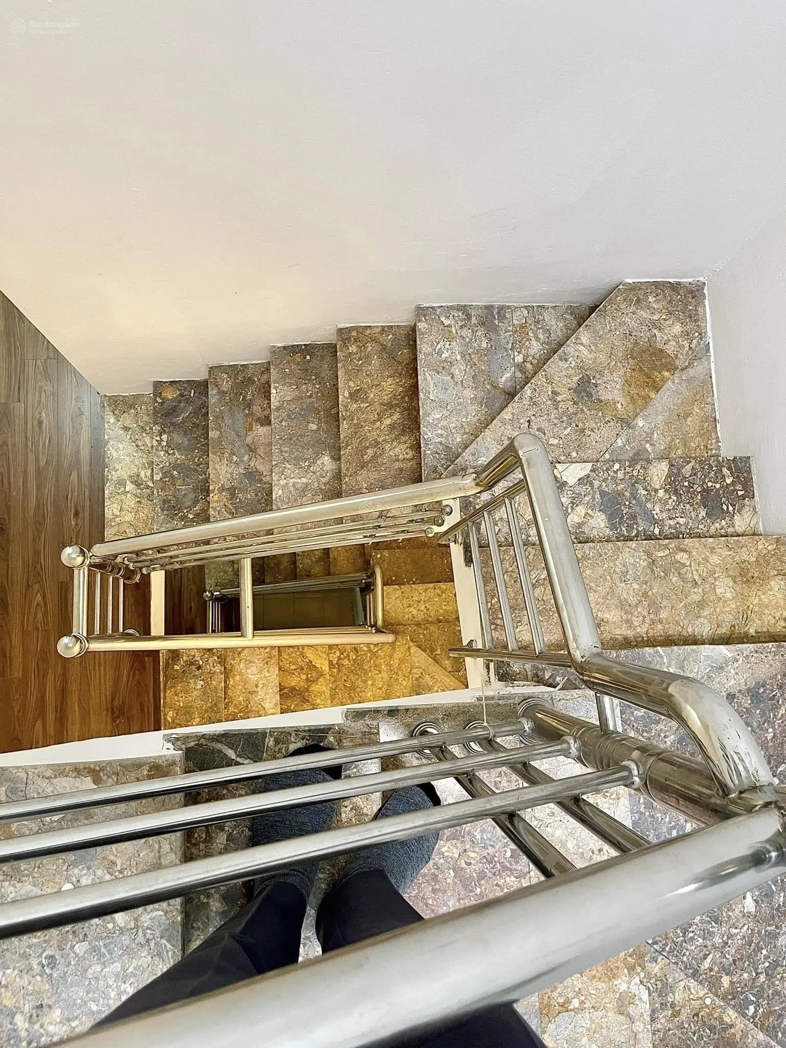 Chỉ 4.49 tỷ - cách phố chỉ 30m - Giáp Bát - Giải Phóng - Vọng